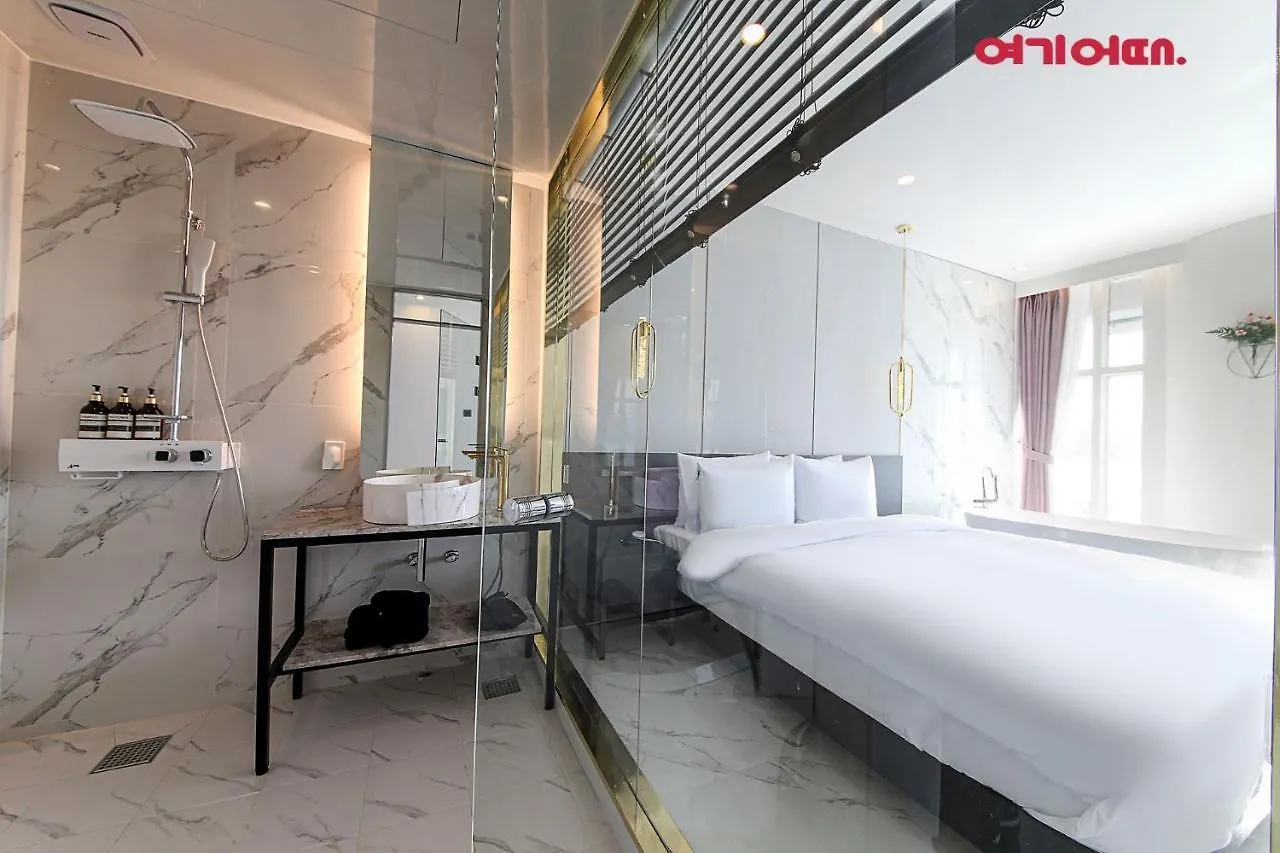 De Homme Hotel Busan