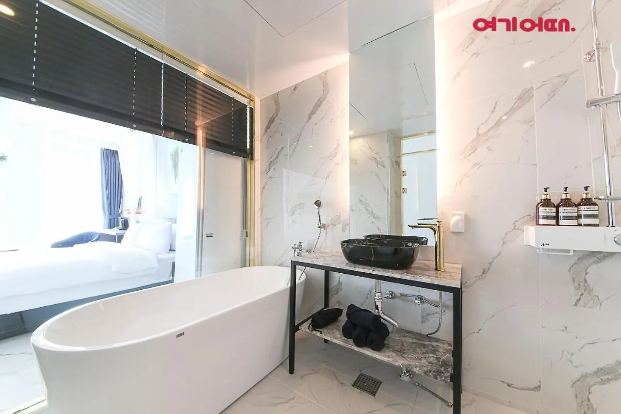 De Homme Hotel Busan South Korea