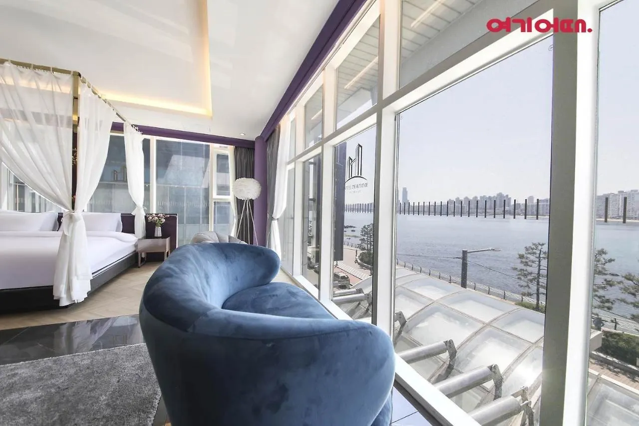 De Homme Hotel Busan